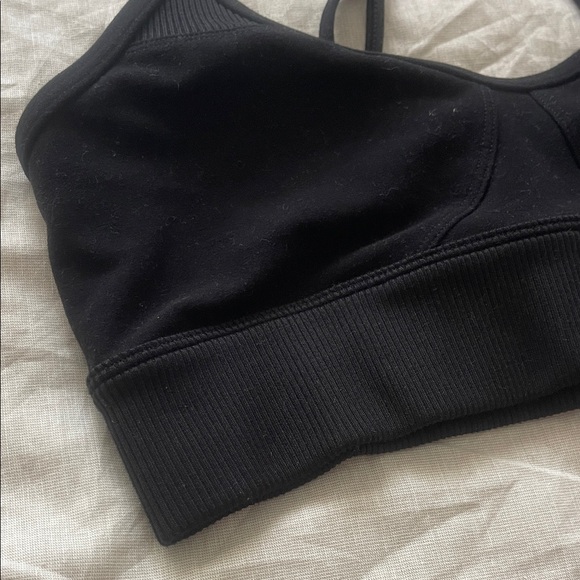 ALO Yoga Black Sports Bra - Picture 3 of 6